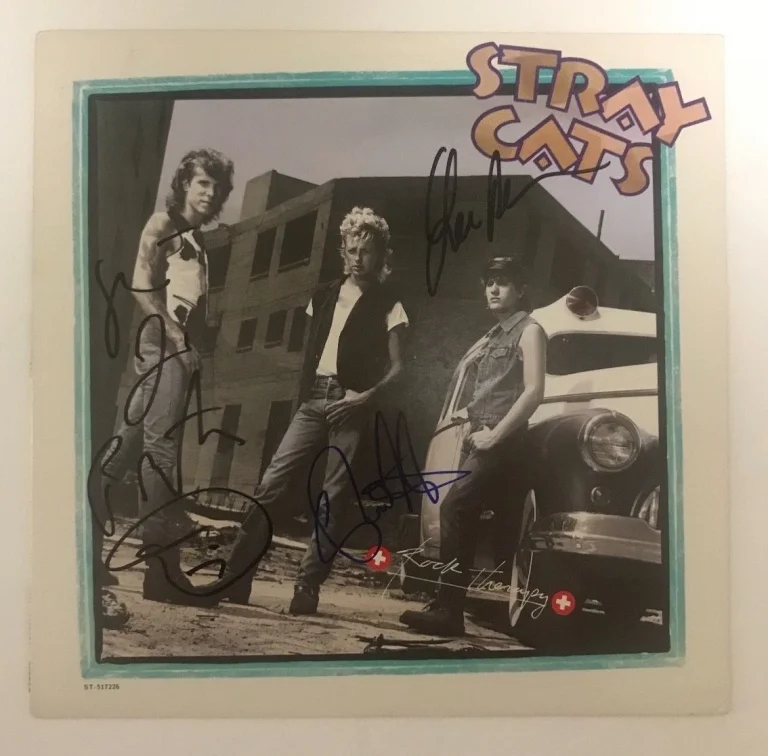 * STRAY CATS * signed vinyl album * ROCK THERAPY * PROOF * 1