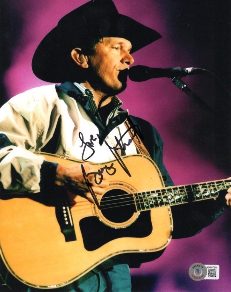George Strait Signed Autograph 8x10 Photo The King of Country Music Beckett COA
