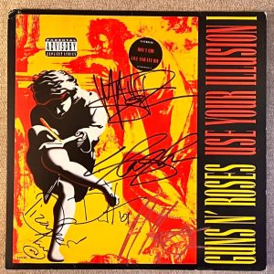 GNR Guns N Roses SIGNED Autographed by 5 Use Your Illusion 1 LP Axl Slash +PROOF