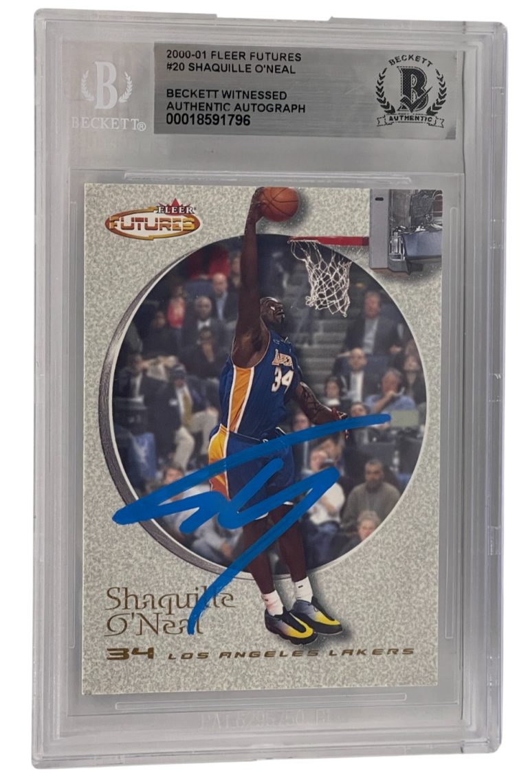 Shaquille O'Neal Signed 2000-01 Fleer Futures #20 Lakers Beckett Witness Slabbed