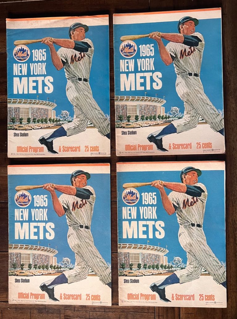 Lot Of 4 New York Mets Official Original Program Scorecard 1965 Shea Stadium