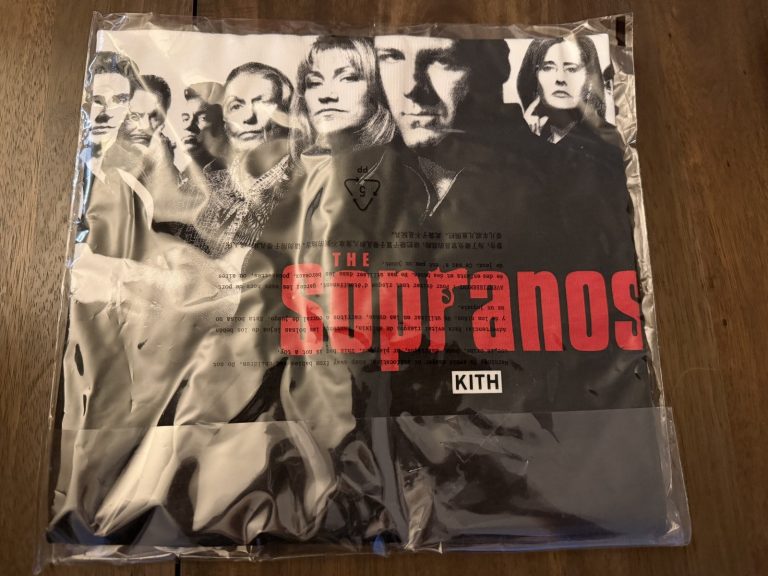 KITH X SOPRANOS EST. 1990 POSTER VINTAGE T TEE SHIRT BLACK L LARGE NWT NEW COLLECTIBLE MEMORABILIA