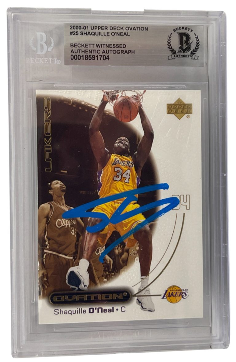 Shaquille O'Neal Signed 2000-01 Upper Deck Ovation #25 Beckett Witness Slabbed