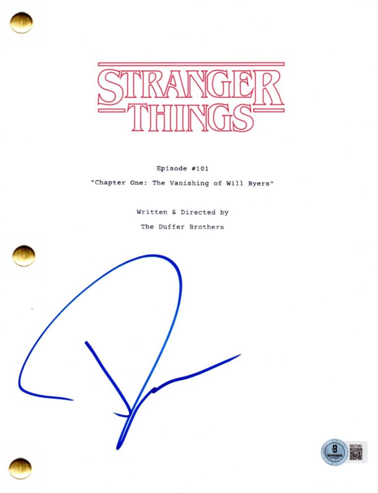 David Harbour Signed Stranger Things Pilot Script Authentic Autograph Beckett