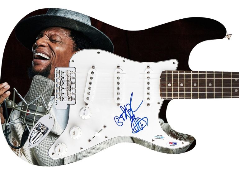 DL Hughley Signed Autographed 1/1 Custom Graphics Photo Guitar ACOA