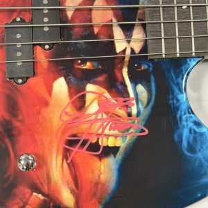 GENE SIMMONS (KISS) - Full Size Axe Replica Prop Bass Guitar! 🔥🔥🔥