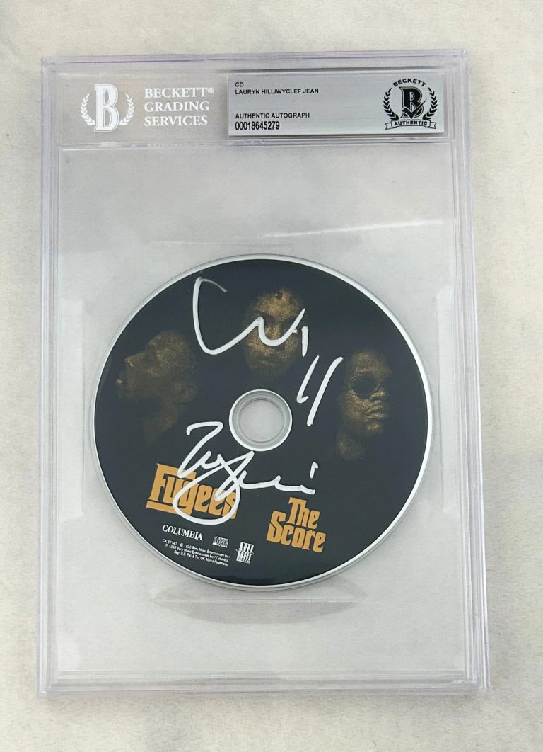 The Fugees Signed CD Lauryn Hill Wyclef Jean The Score Beckett BAS COA