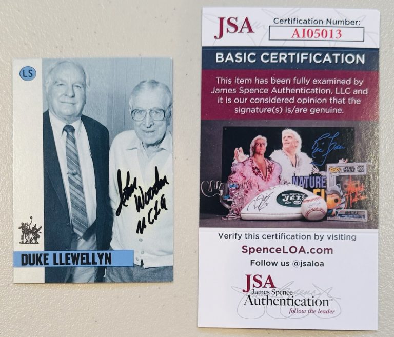 John Wooden Signed Autographed 1991 Little Sun Wooden Award Card #6 JSA Cert