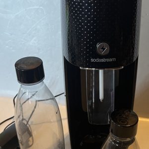 SodaStream One Touch Sparkling Water Maker Fizzy Spirit w/ 2 Bottles