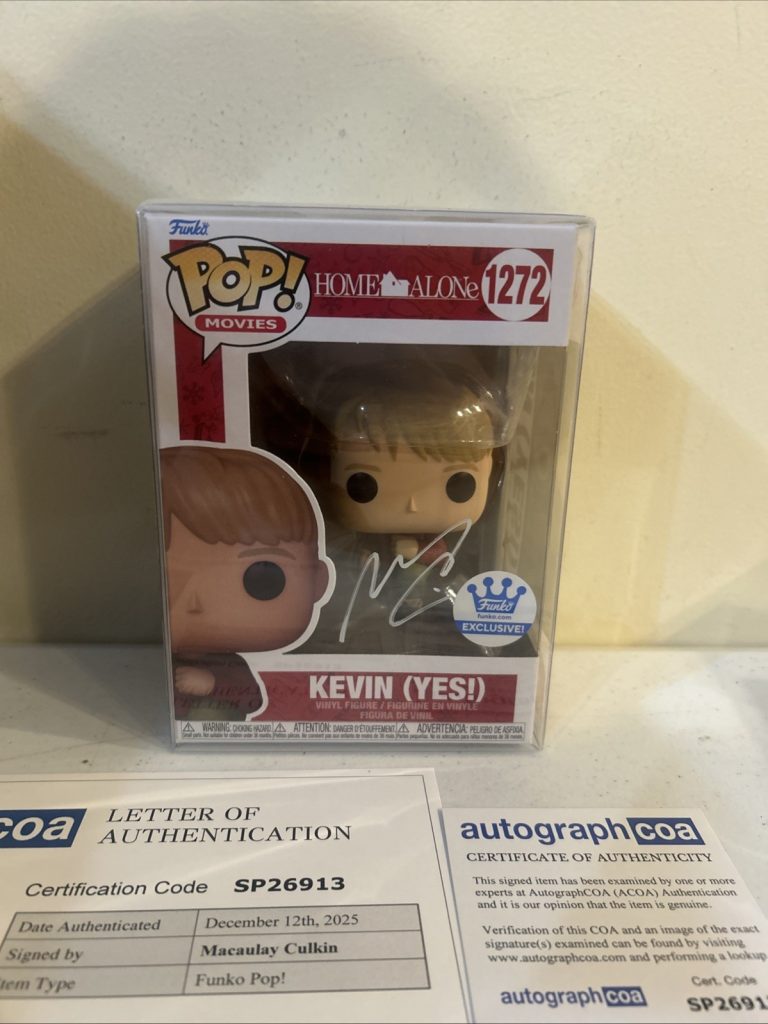 MACAULAY CULKIN SIGNED AUTOGRAPH HOME ALONE FUNKO POP ACOA COA KEVIN EXCLUSIVE