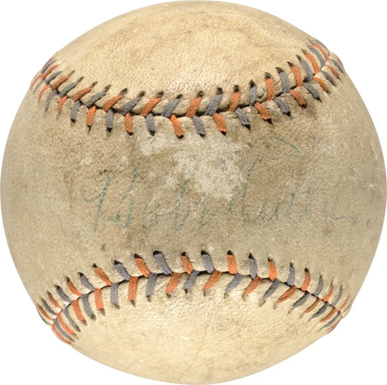 Babe Ruth Single Signed Home Run Baseball Yankees PSA PSA/DNA LOA