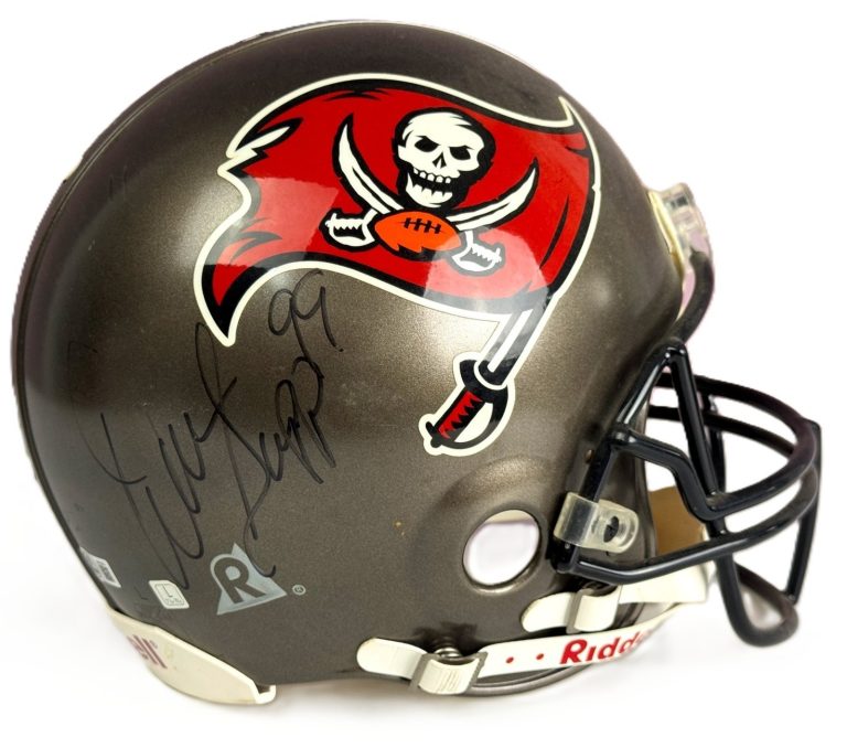 WARREN SAPP SIGNED FULL SIZE AUTHENTIC TAMPA BAY BUCCANEERS HELMET BECKETT BAS COLLECTIBLE MEMORABILIA