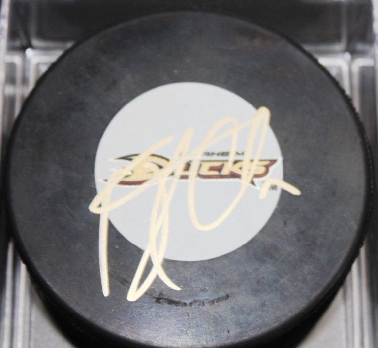 Jonas Hiller signed Anaheim Ducks puck COA