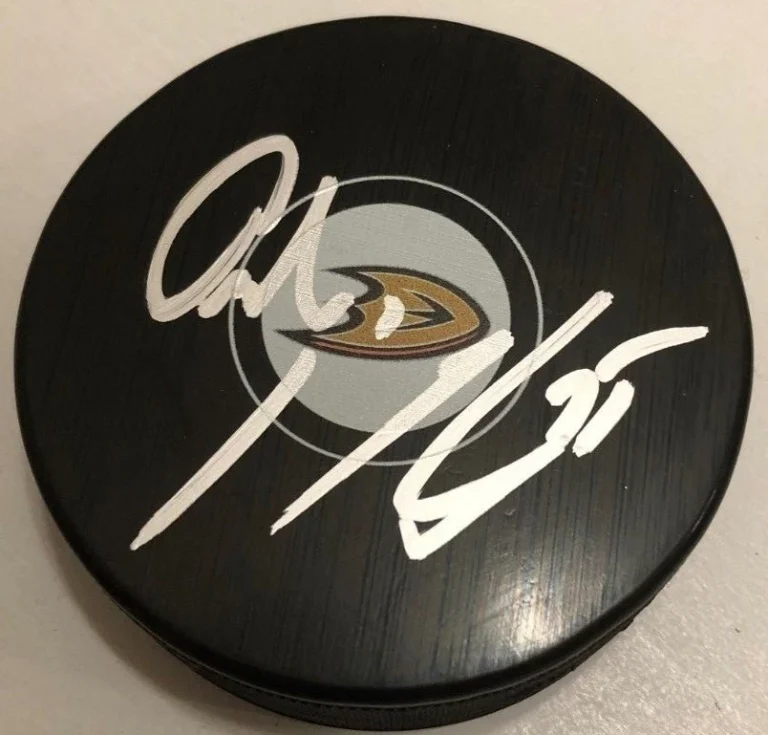 ONDREJ KASE SIGNED ANAHEIM DUCKS PUCK W/CASE COA