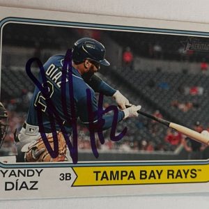 YANDY DIAZ SIGNED 2023 TOPPS HERITAGE BASEBALL CARD AUTO