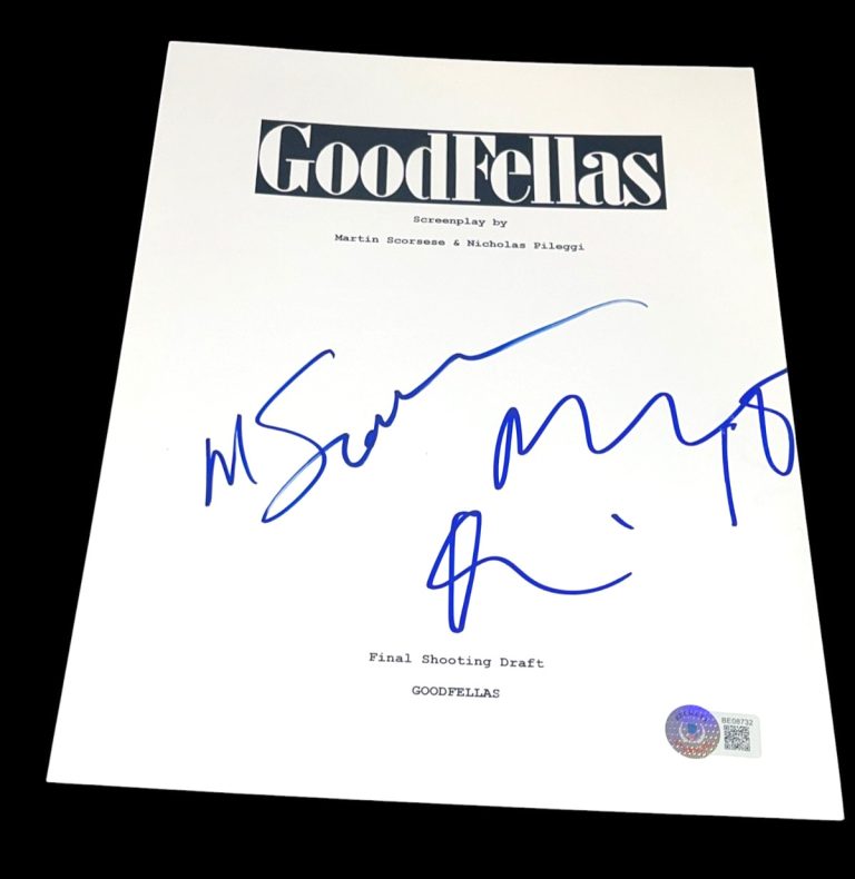 MARTIN SCORSESE ROBERT DENIRO SIGNED MOVIE SCRIPT GOODFELLAS BECKETT BAS COA X2