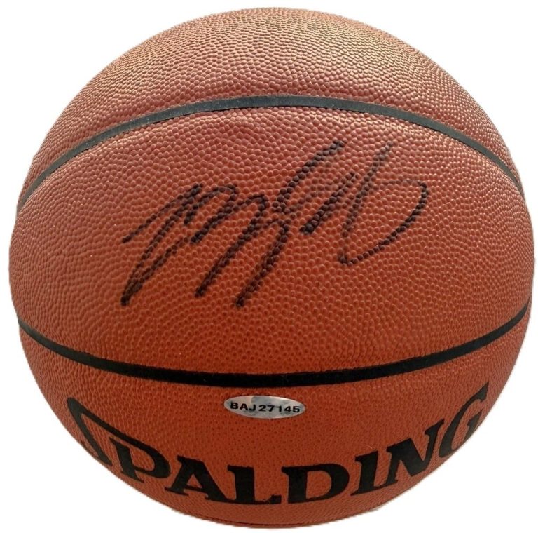 LeBron James Rookie-Era Signed Leather NBA Game Basketball Upper Deck UDA COA