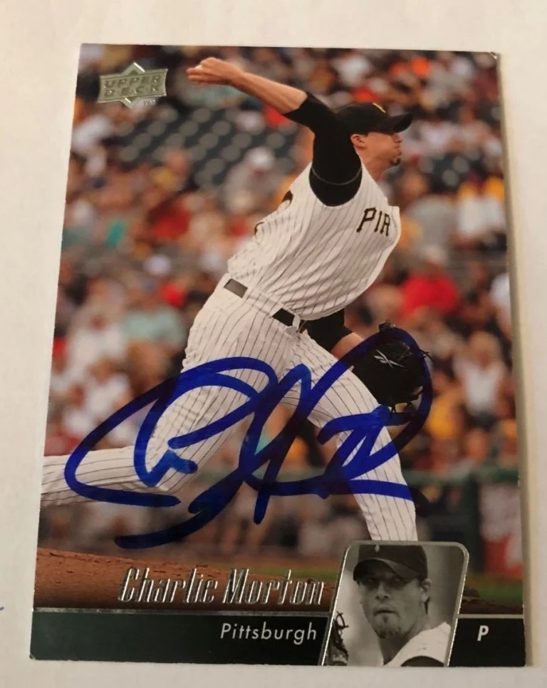 CHARLIE MORTON SIGNED 2010 UPPER DECK CARD AUTO