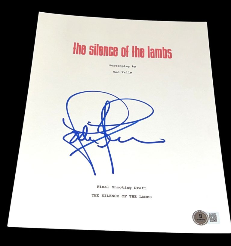 JODIE FOSTER SIGNED AUTOGRAPH MOVIE SCRIPT SILENCE OF THE LAMBS BECKETT BAS X1