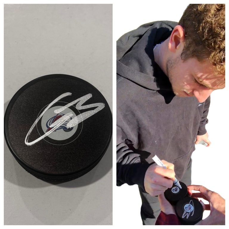 GAVIN BRINDLEY SIGNED COLORADO AVALANCHE HOCKEY PUCK W/ CASE COA