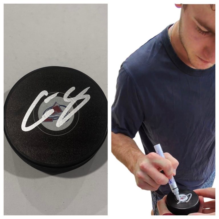 GAVIN BRINDLEY SIGNED COLORADO AVALANCHE HOCKEY PUCK W/ CASE COA