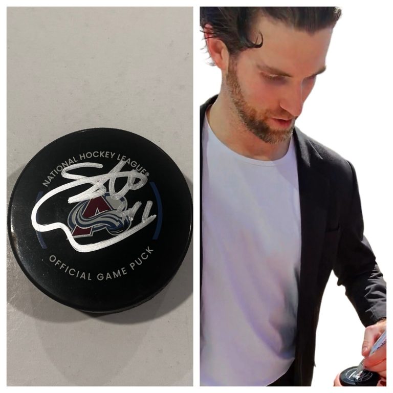 SCOTT WEDGEWOOD SIGNED COLORADO AVALANCHE GAME HOCKEY PUCK W/ CASE COA