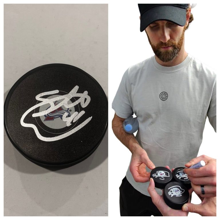 SCOTT WEDGEWOOD SIGNED COLORADO AVALANCHE HOCKEY PUCK W/ CASE COA