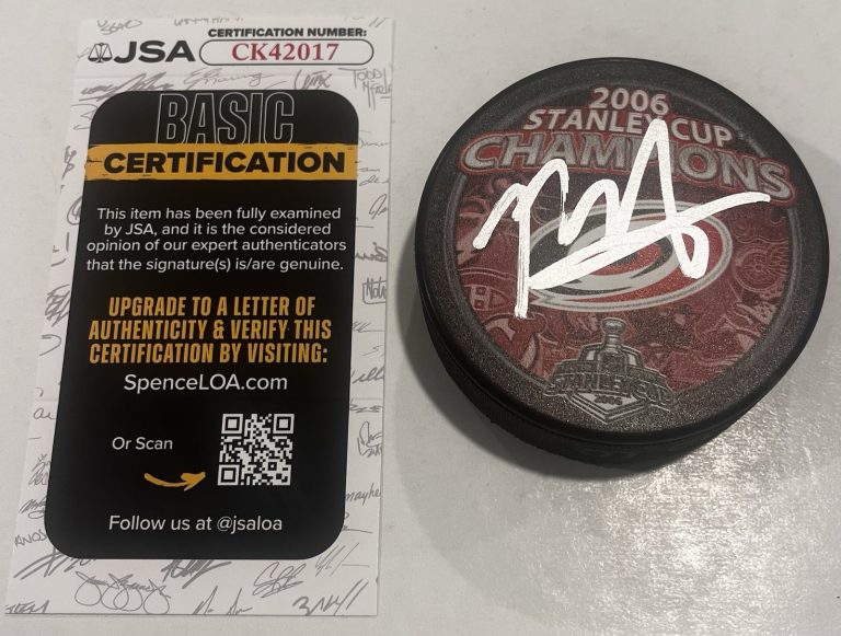 ROD BRIND'AMOUR SIGNED CAROLINA HURRICANES 2006 STANLEY CUP PUCK W/ CASE JSA COA