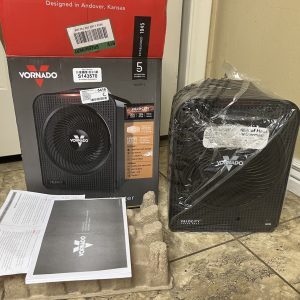 Vornado EH1-0161-06 Forced Air Velocity 5 1500-Watt Electric Space Heater