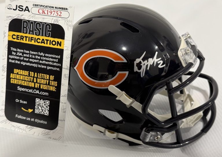 DJ D.J MOORE signed (CHICAGO BEARS) 🐻 mini football helmet JSA COA CK19752