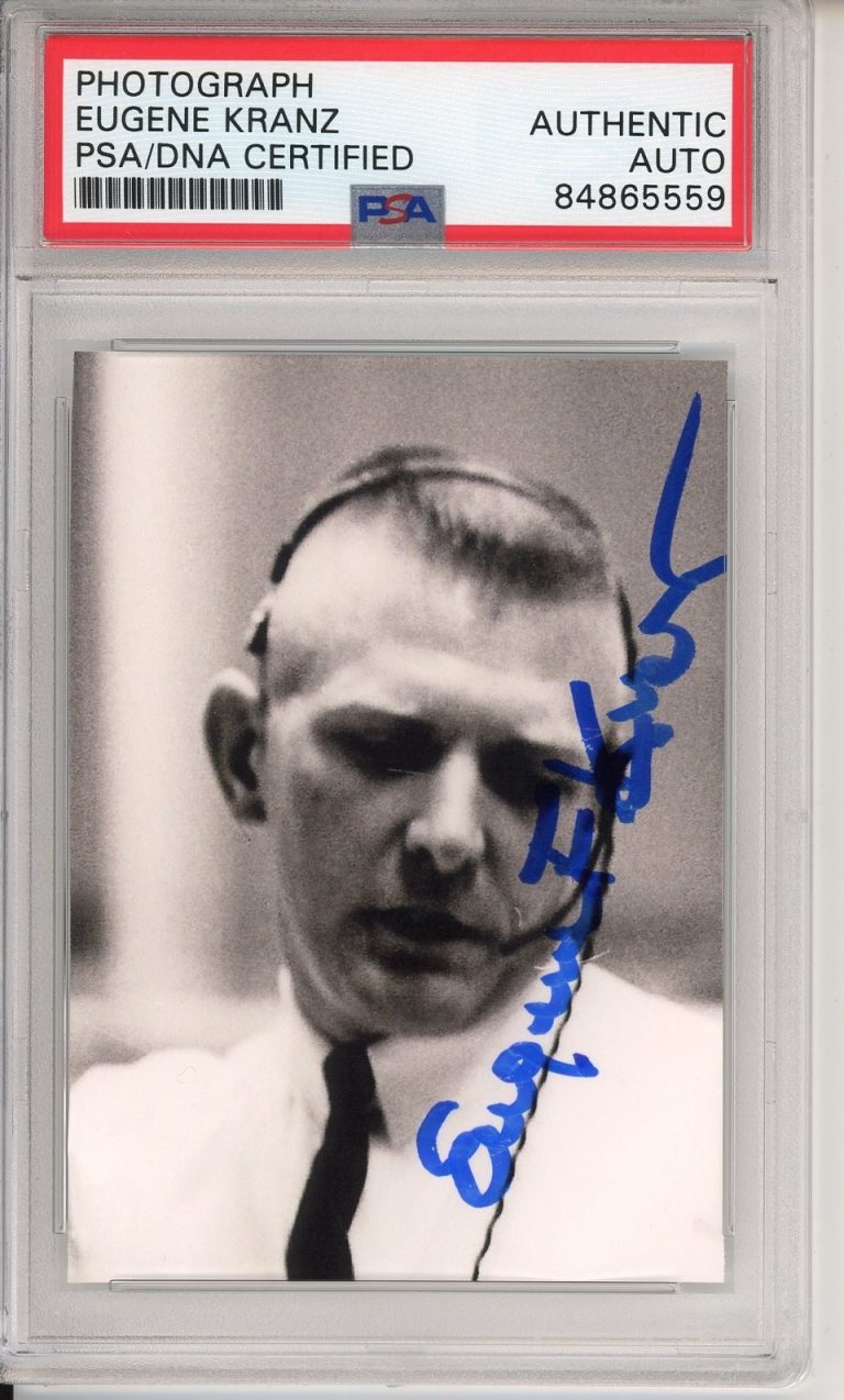 NASA FLIGHT DIRECTOR EUGENE KRANZ SIGNED PHOTOGRAPH PSA DNA COA AUTOGRAPH SPACE