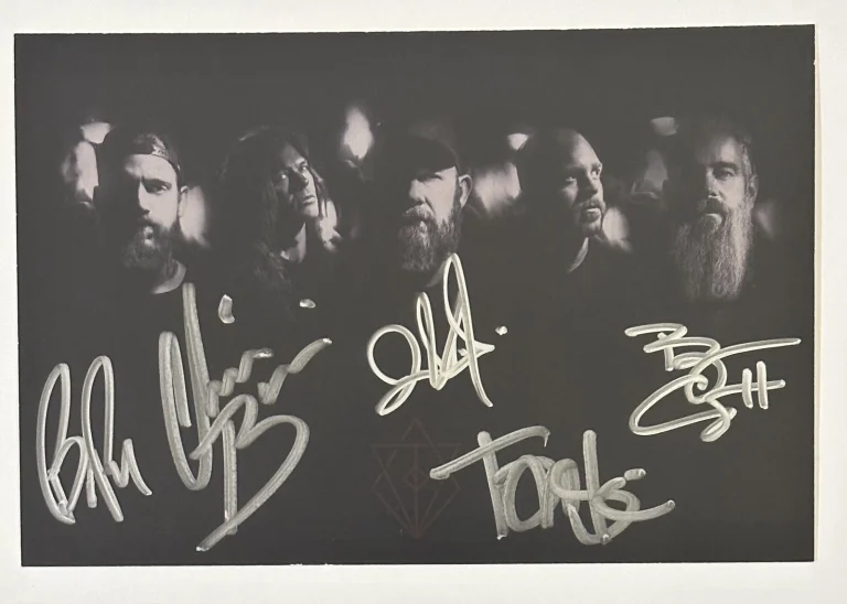 In Flames Foregone CD & SIGNED AUTOGRAPHED FULL BAND PHOTOGRAPH BAS Beckett COA