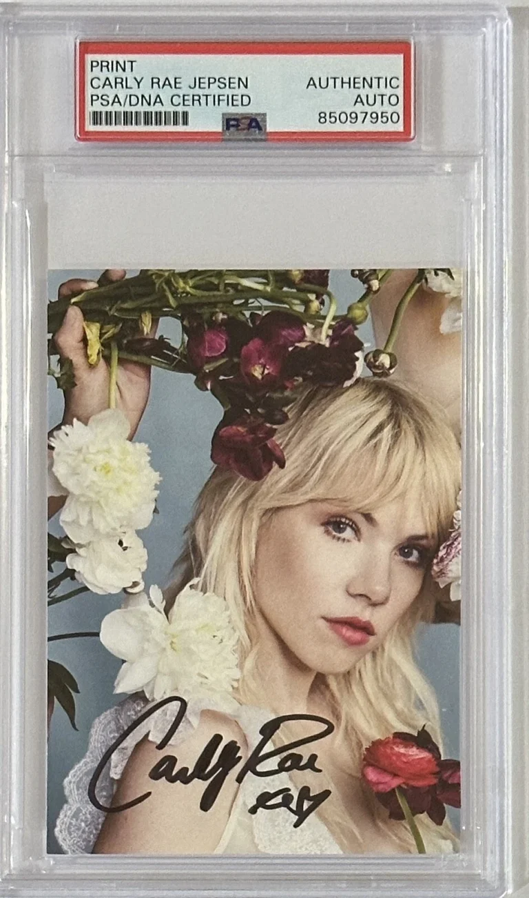 Carly Rae Jepsen Loneliest Time Signed Picture Photograph Autograph PSA DNA COA