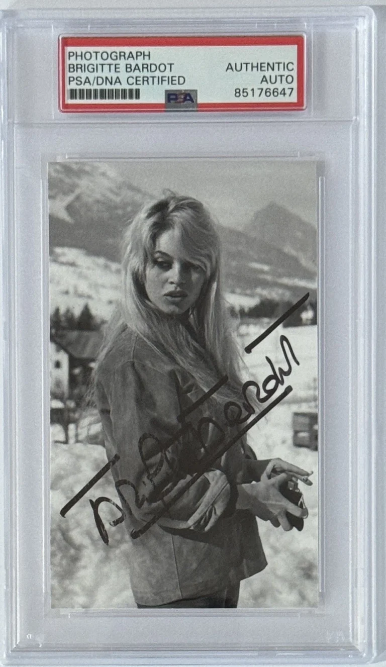 Brigitte Bardot Signed Super Model Photograph PSA DNA Certified Autograph Sexy