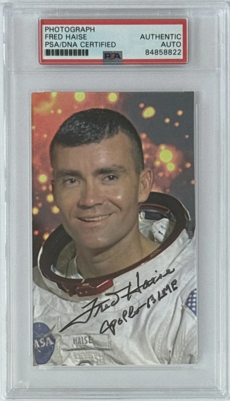 FRED HAISE SIGNED PSA DNA COA AUTOGRAPHED APOLLO 13 NASA PHOTOGRAPH ASTRONAUT