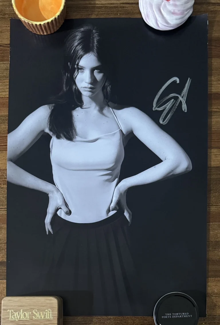 Gracie Abrams SIGNED AUTOGRAPH SEXY Poster Photograph BAS Beckett COA AUTHENTIC