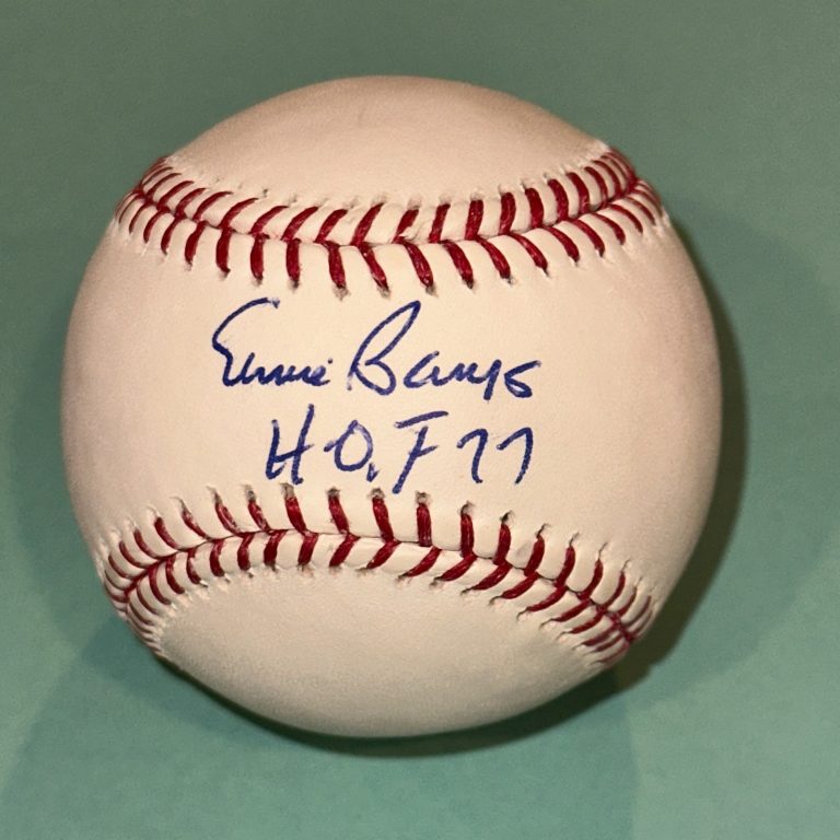 ERNIE BANKS (Chicago Cubs) Signed Official MLB Baseball Beckett (BAS) & HOF Ins