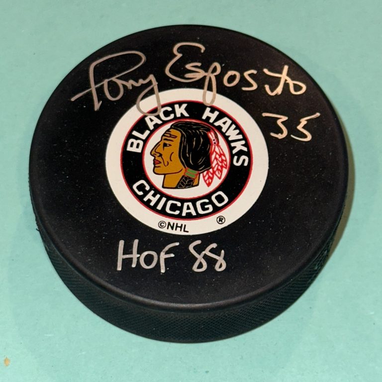 TONY ESPOSITO Signed BLACKHAWKS ORIGINAL SIX Puck Beckett Auth BAS & HOF Ins