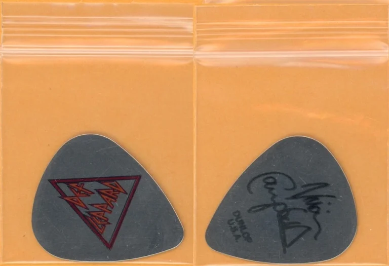 Def Leppard Vivian Campbell Steel/Metal Vintage Guitar Pick - 2022 Stadium Tour