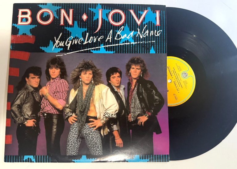 BON JOVI You Give Love a Bad Name 12