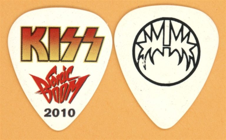 KISS Tommy Thayer Meet-n-Greet Vintage Guitar Pick - 2010 Sonic Boom Tour