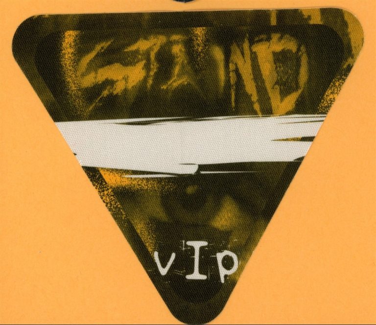 Staind 2005 Chapter V Concert Tour VIP Backstage Pass