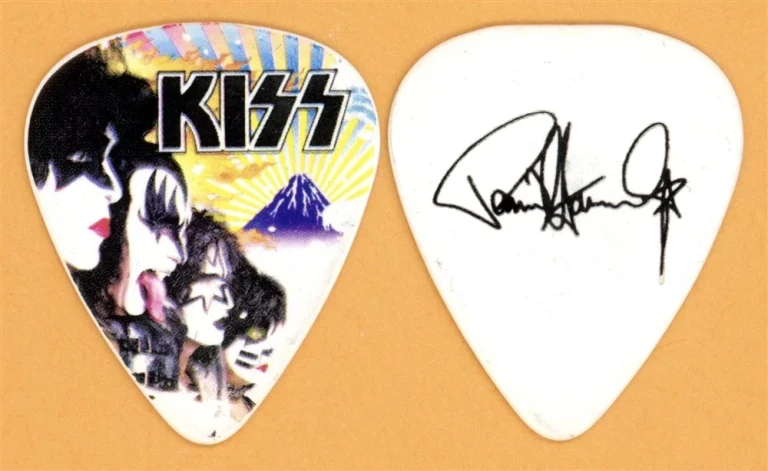 KISS Paul Stanley Mount Fuji Vintage Guitar Pick - 2015 40th Anniversary Tour