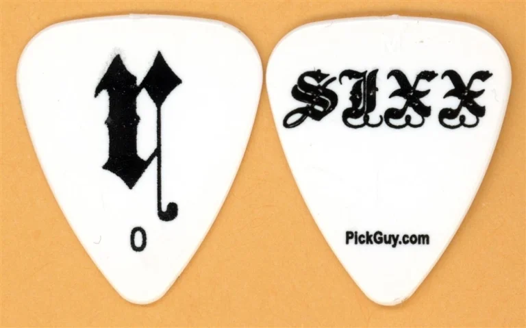 Motley Crue Nikki Sixx 