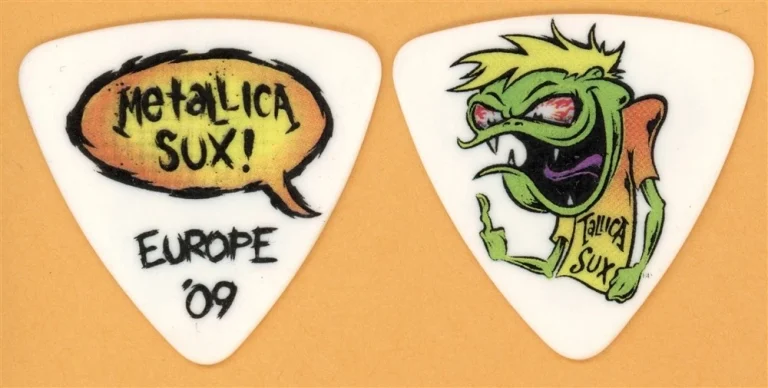 Metallica Sux Robert Trujillo Vintage Guitar Pick - 2009 EU Death Magnetica Tour