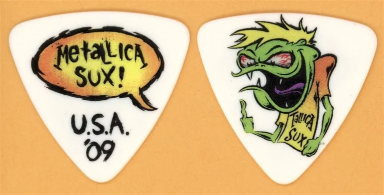 Metallica Sux Robert Trujillo Vintage Guitar Pick - 2009 US Death Magnetica Tour