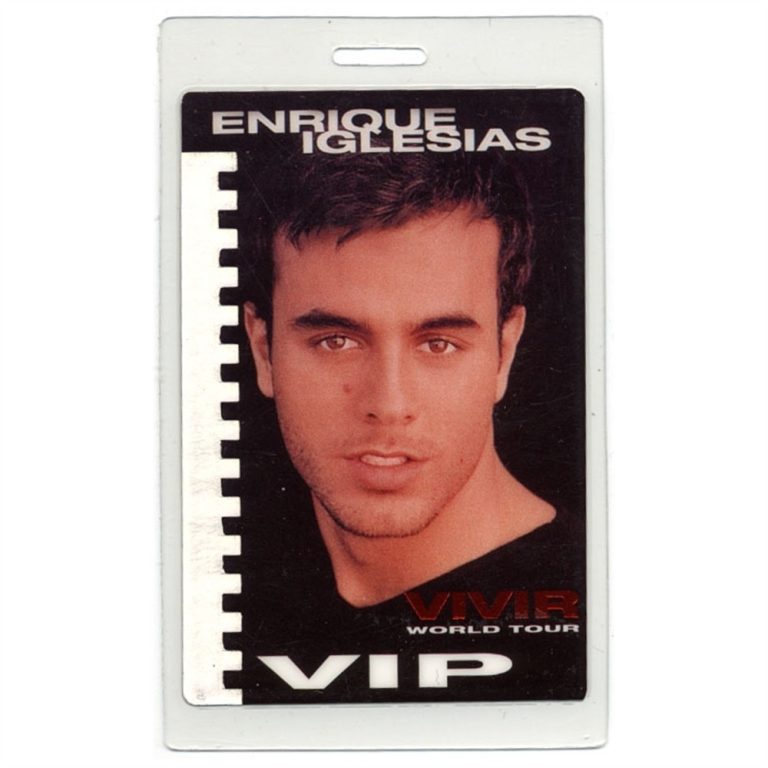 Enrique Iglesias 1997 Vivir Concert Tour VIP Laminated Backstage Pass