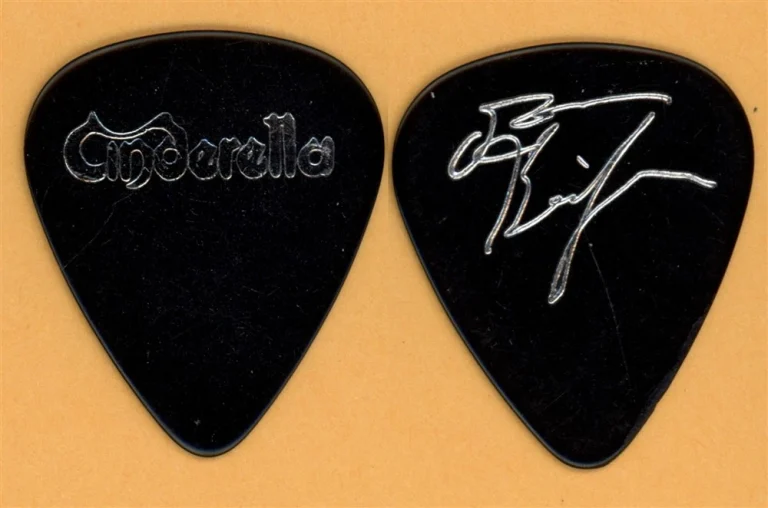 Cinderella Tom Keifer Vintage Guitar Pick - 1988 Long Cold Winter Tour