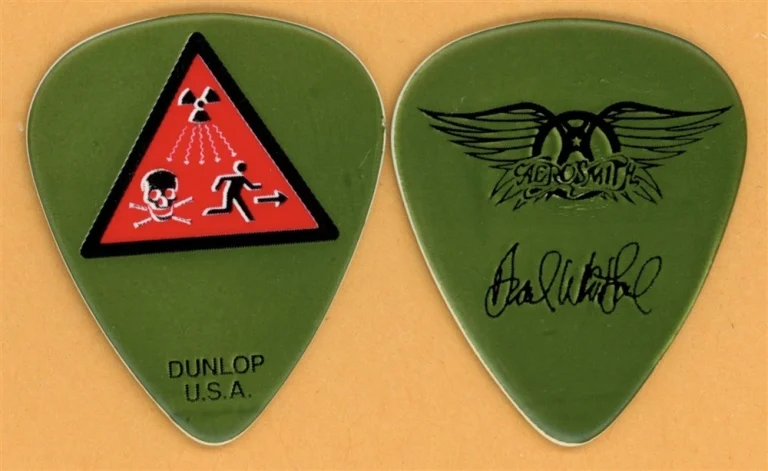 Aerosmith Brad Whitford Vintage Guitar Pick - 2012 Global Warming Tour