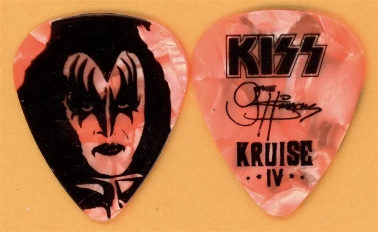 KISS Gene Simmons Vintage Guitar Pick - 2014 Kruise IV Tour